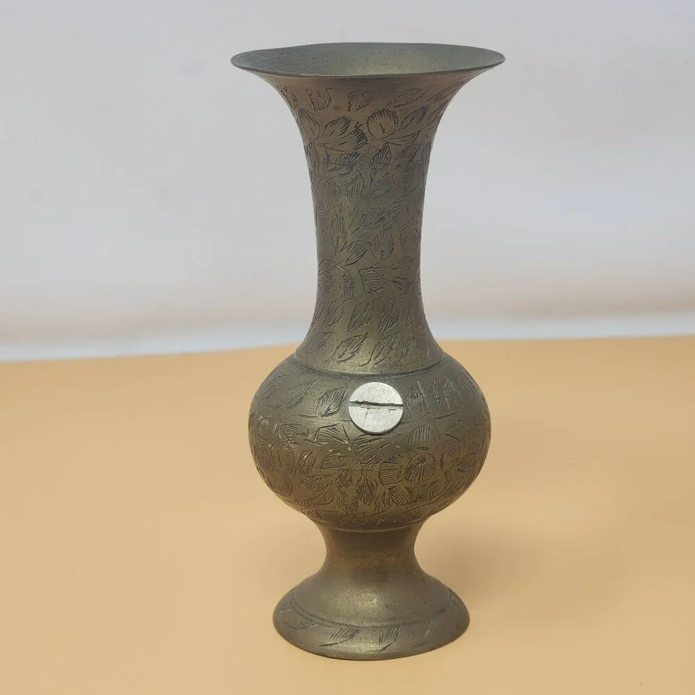 Vintage‎ Collectible Ornate Decor Etched Floral Brass Decorative Vase MCM